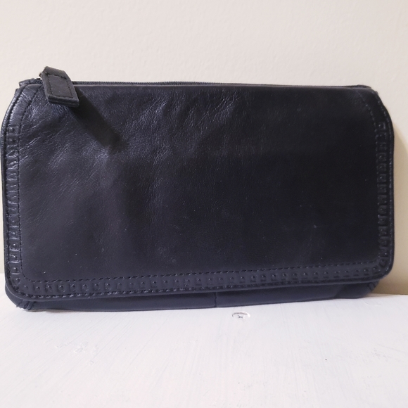 Soft Leather Wallet/Organizer - O/S - Picture 9 of 9